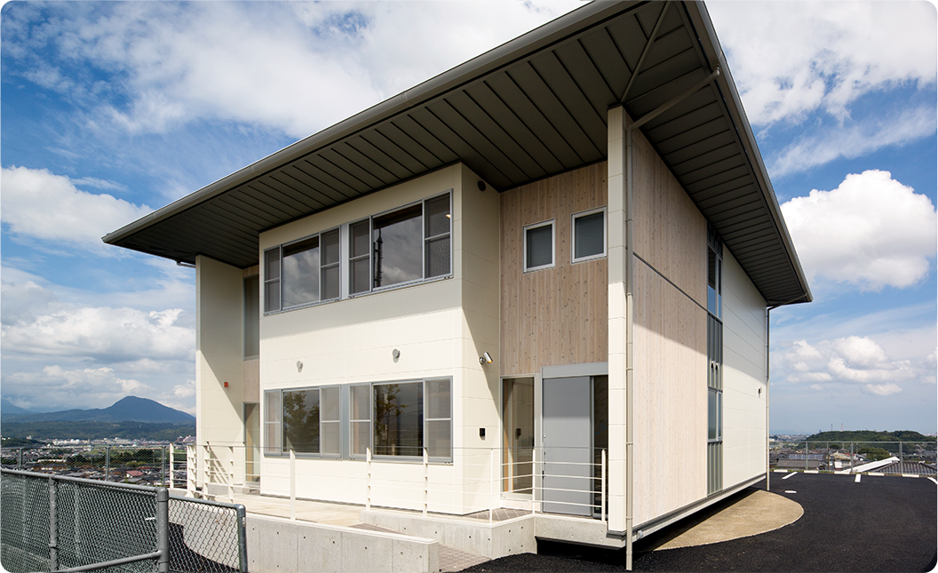 サロン・リラ アクセス